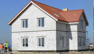 Построить двухэтажный дом из газобетона в Ачинске - Строй-Чнс от 132899 рублей
